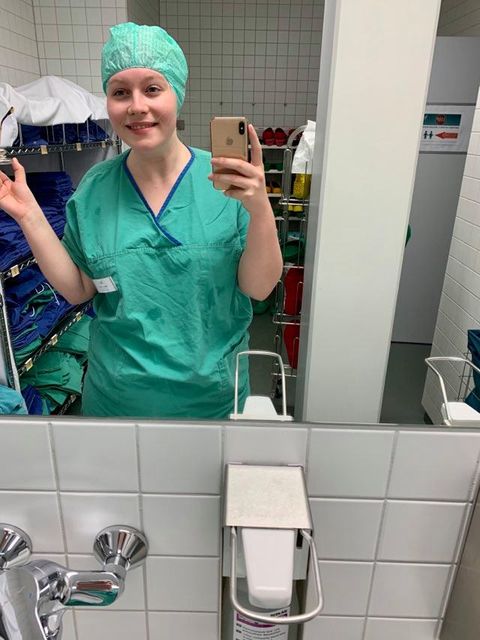 Jessica Krosny, a fourth-year medical student at Vilnius University, during her internship